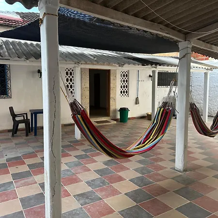 Emiliano Habitación en casa particular